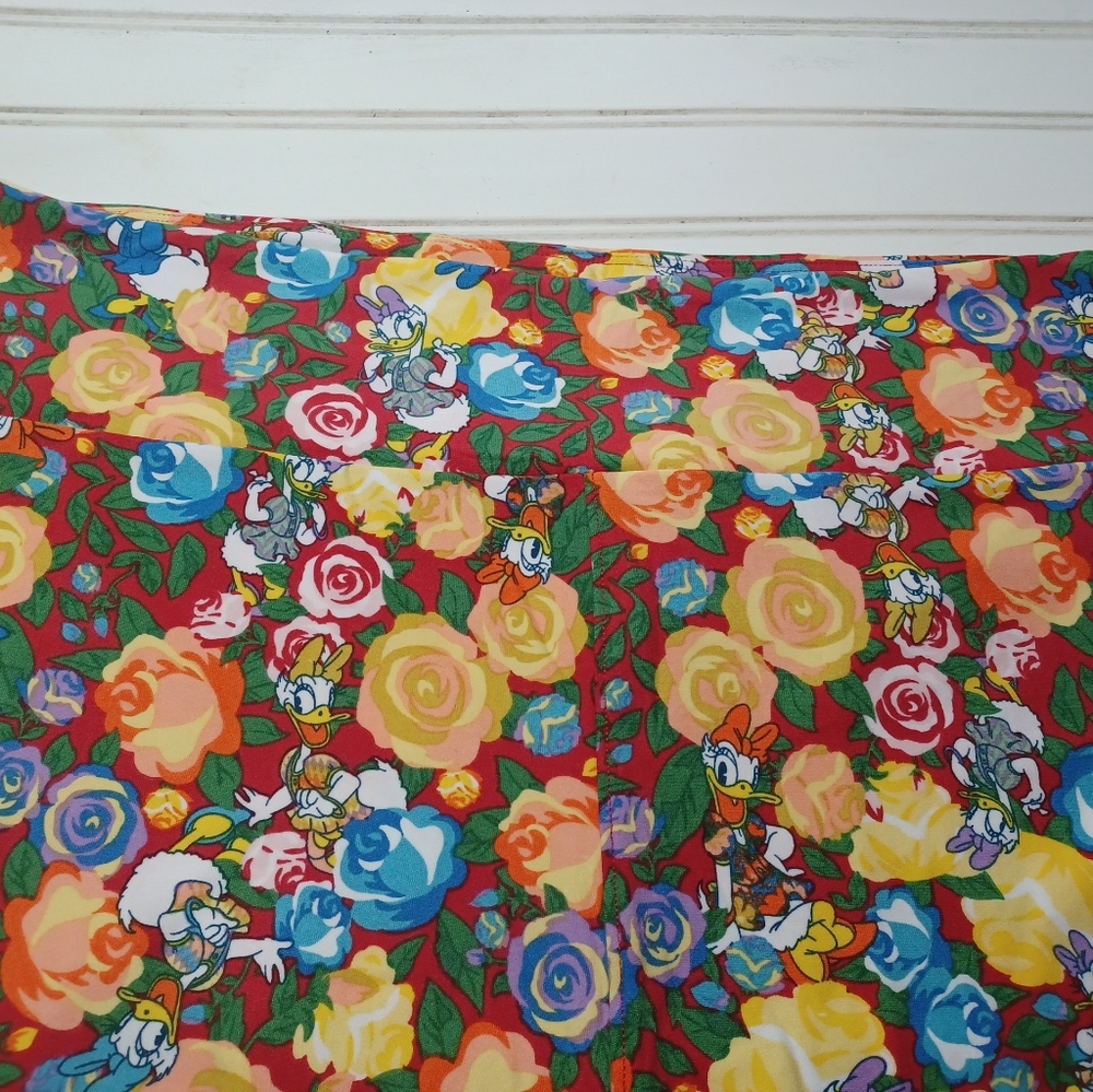 Tall Curvy  (TC2) Leggings byLularoe Disney  LuLaRoe Fits Size Womens 18+  - Picture 8 of 9